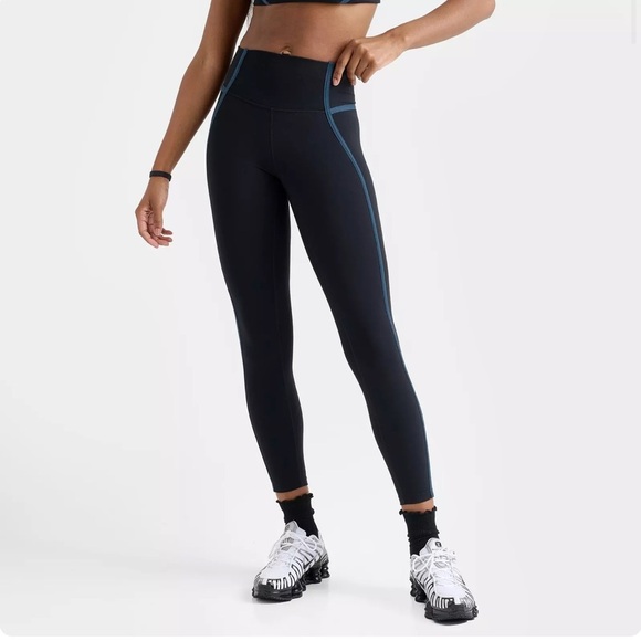 NIKE Women’s One Dri Fit High Waisted 7/8 Leggings Black Size L NEW - Picture 11 of 11